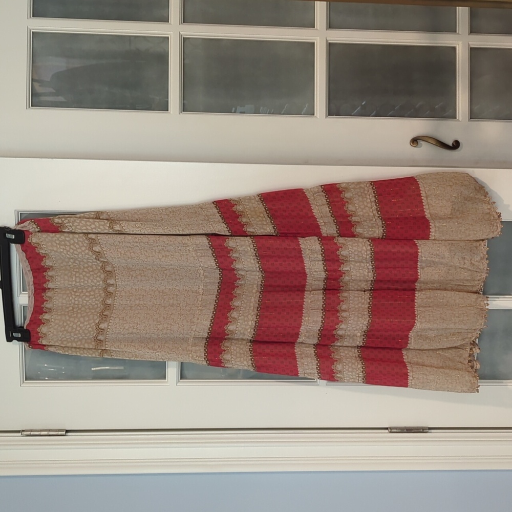 Maxi skirt with beaded hem